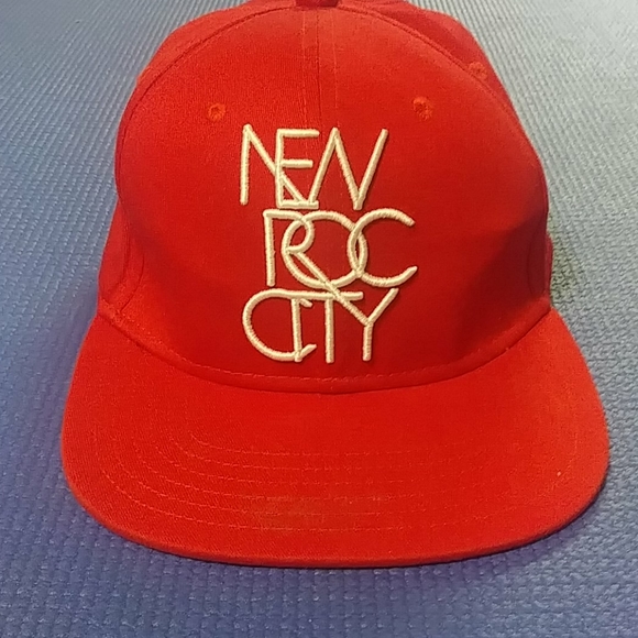 Rocawear Other - Jay-Z New Roc City Rocawear Hat Red